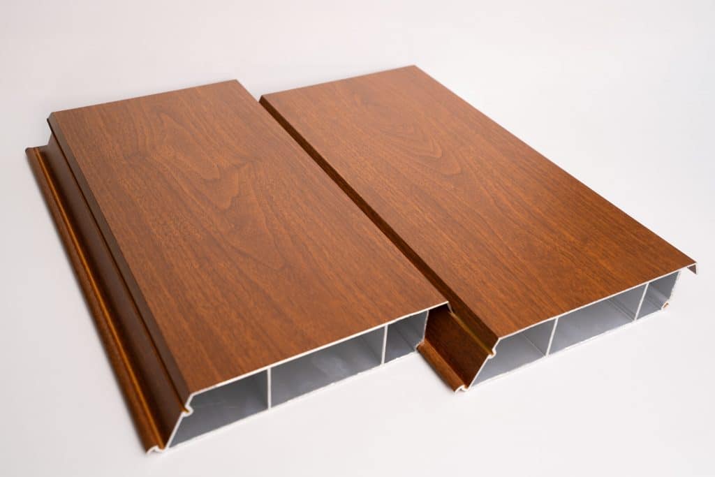 Chestnut Woodgrain SolidShade Roof Blade