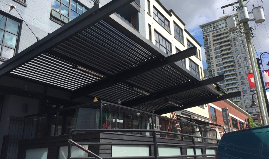 Commercial Louvered Roof - Suncoast Enclosures