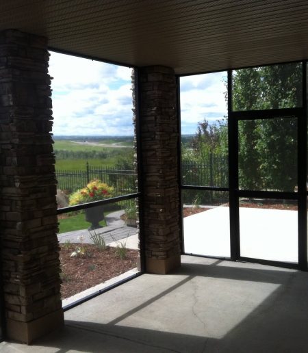 Screen Wall - Suncoast Enclosures